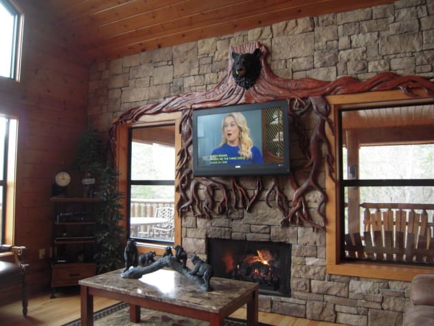 Winter Attractions and Activities for Guests Staying in a Shagbark Resort Cabin Rental